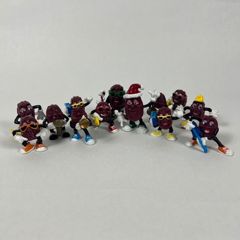 Vintage 1980s California Raisins Figures Lot of 13 Purple Retro Toys 80s